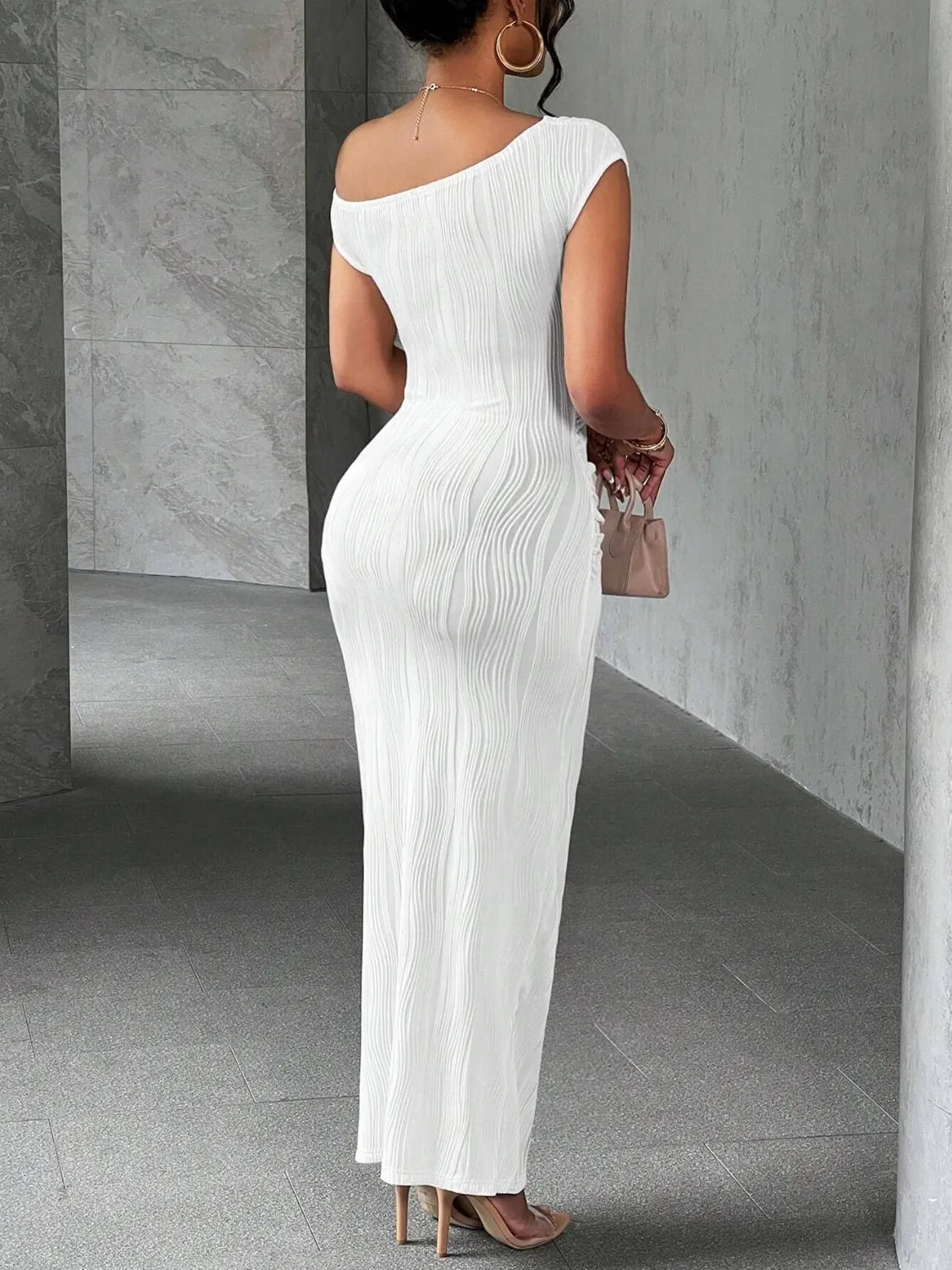 Textured One-Shoulder Maxi Dress – Elegant Fit