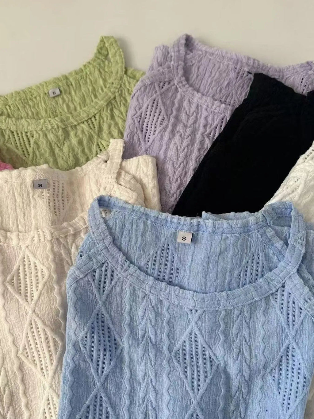 Ribbed Textured Round Neck Tank Top