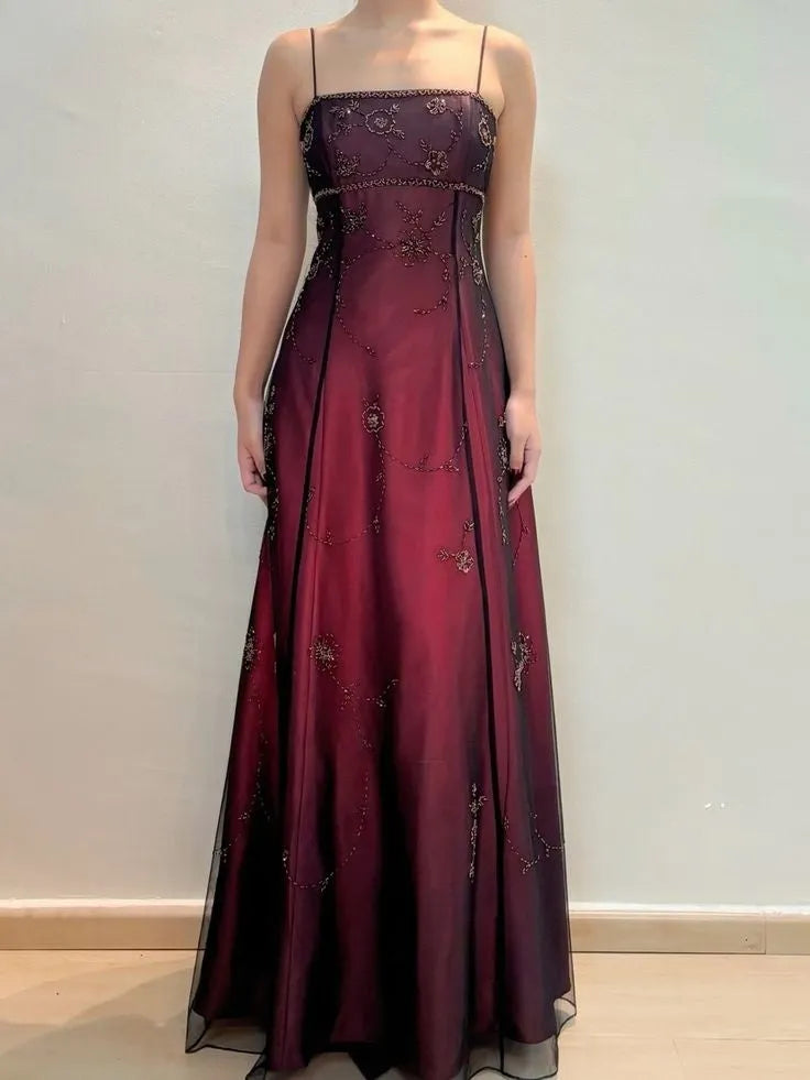 Burgundy Spaetti Straps Exquisite Beaded Long Tulle Ball Gown Evening Dress prom dress