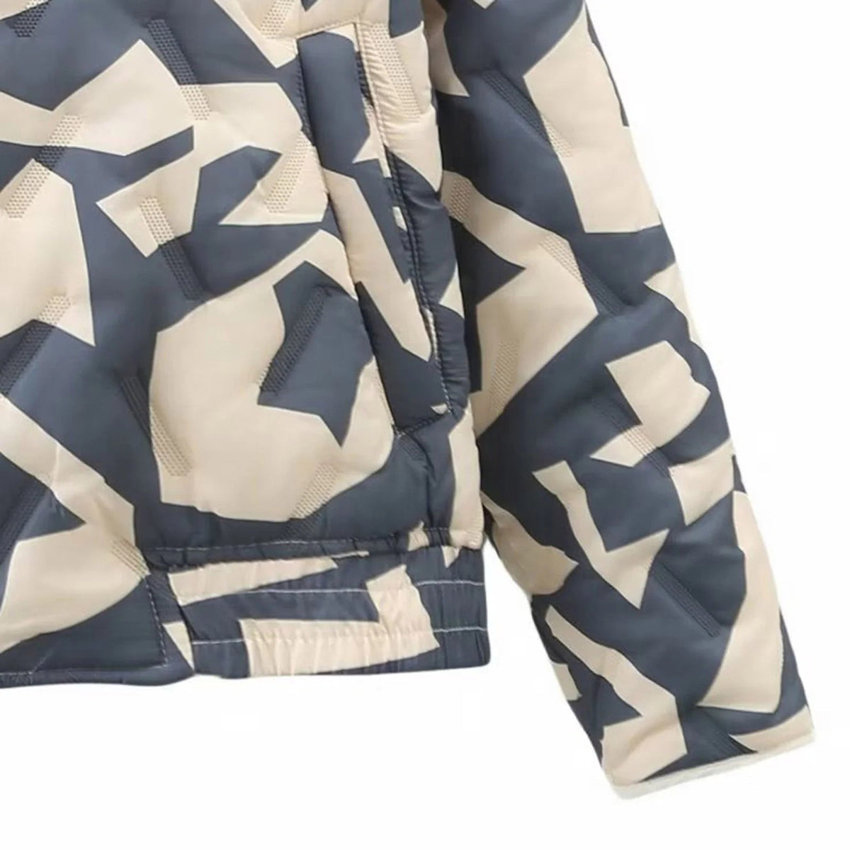 Jade - Quilted women's jacket with stylish print