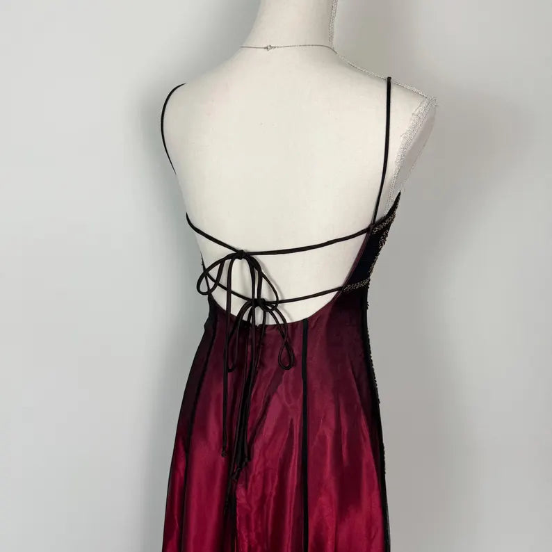 Burgundy Spaetti Straps Exquisite Beaded Long Tulle Ball Gown Evening Dress prom dress