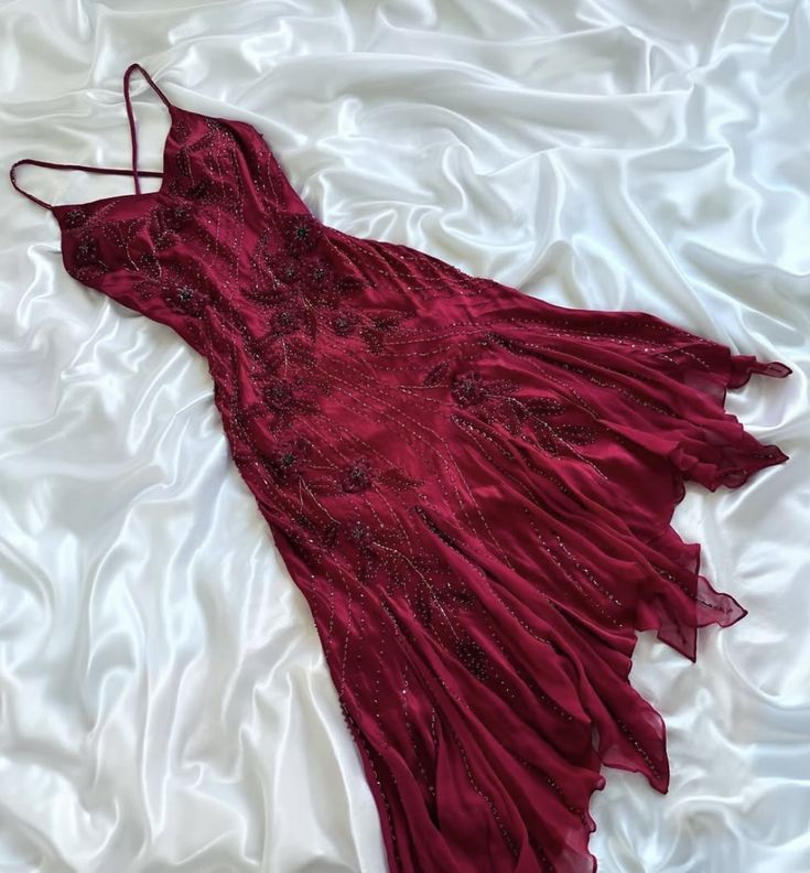 Vintage Wine Red Hand-Beaded Cross Strap Asymmetric Ruffle Evening Gown