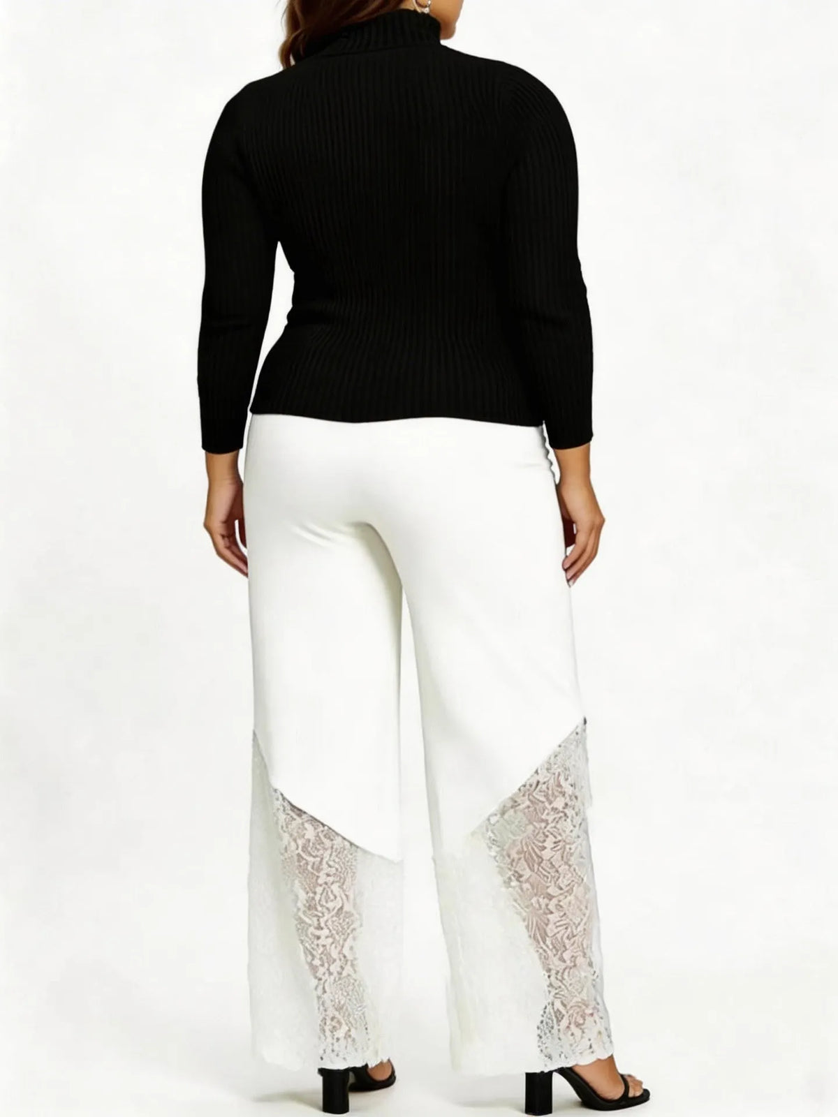 Slim-fitting, Loose-fitting, Comfortable Cropped Trousers With Lace Trim And Cutout Details