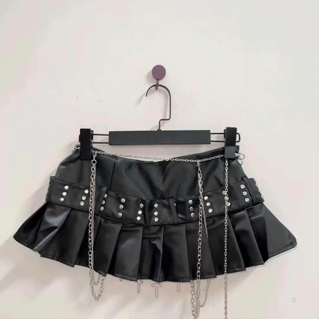 Cross applique pleated zip-up o ring mini skirt  | Festival Outfits Women