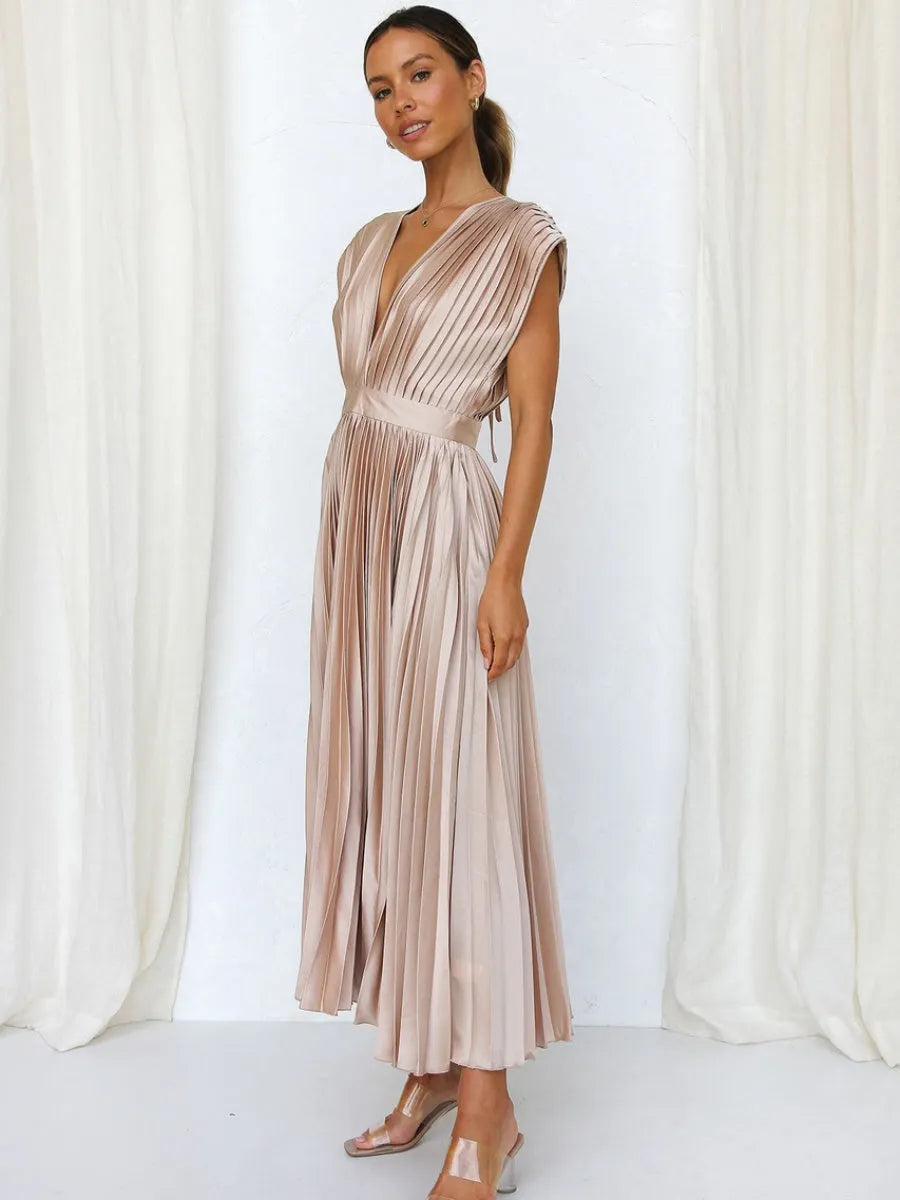 Solid Color V-neck Sleeveless Midi Dresses