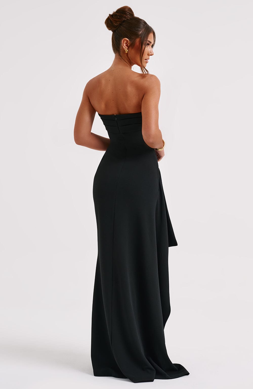Amely - Off-Shoulder Maxi Dress with High Split