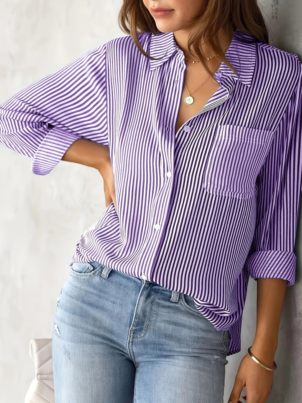 Chic Women's Striped Blouse with Collar and Button Closure
