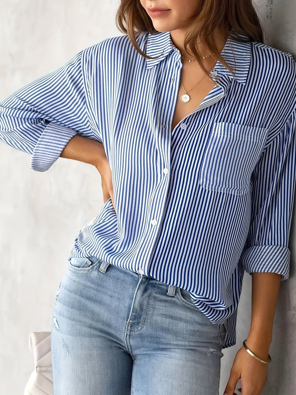 Chic Women's Striped Blouse with Collar and Button Closure