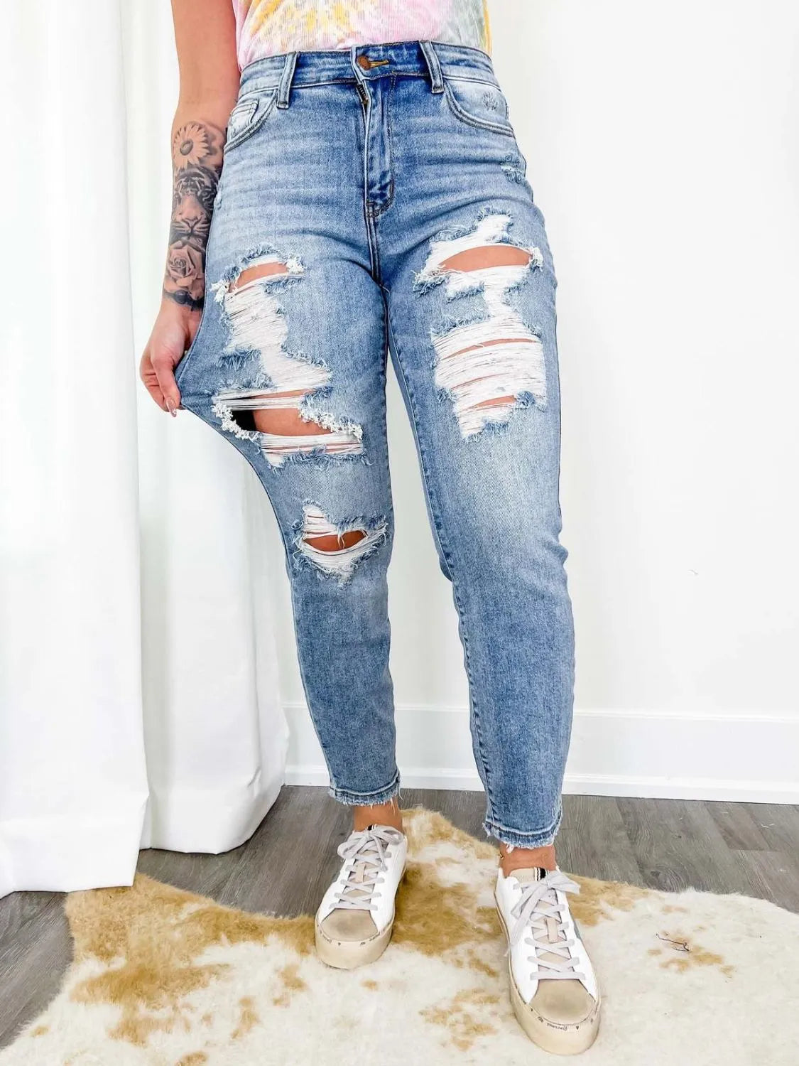 Edgy Distressed Skinny Jeans