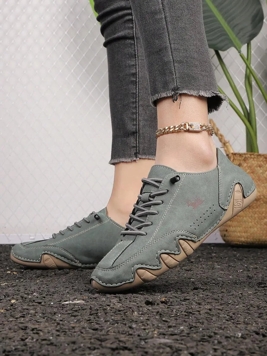 Handmade Women’s Casual Sneakers - Fall-Winter Octopus Design Fitness & Cross-Training Shoes with Anti-Slip Outsole