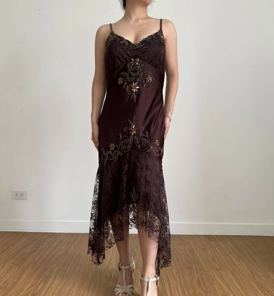 Brown Vintage Elegant Exquisite Floral Beading Spaetti Strap Long Satin Lace Ball Gown Evening Dress Birthday Party Dress Prom Dress