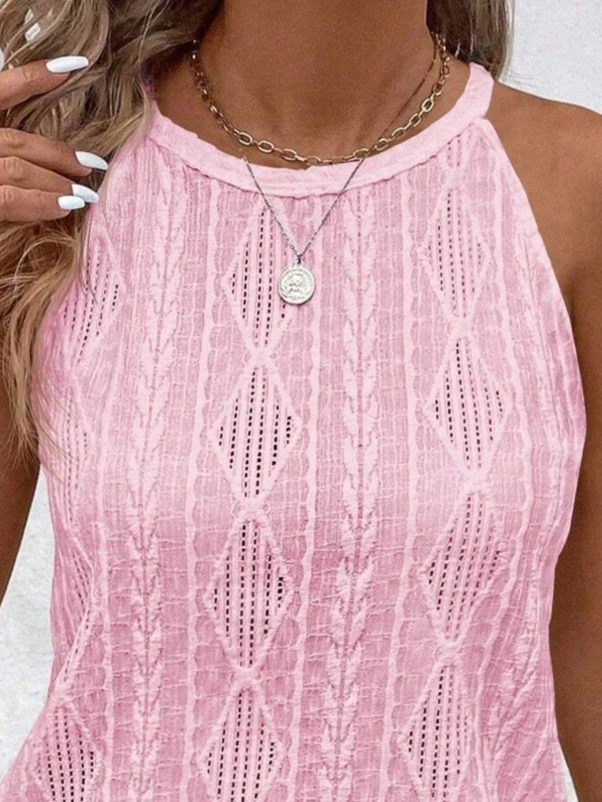 Ribbed Textured Round Neck Tank Top