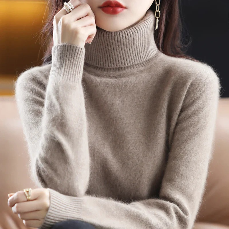 Women's Luxurious Soft-Knit Turtleneck with Ribbed Cuffs