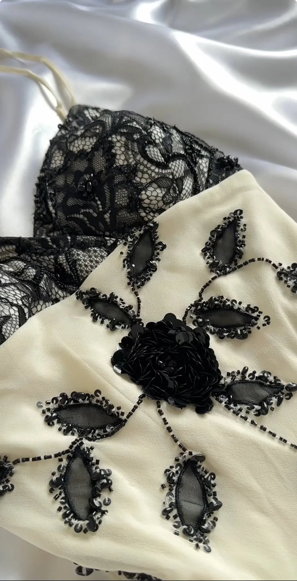 Ivory White Shiny Fashion Exquisite Beaded Lace Spaetti Straps Long Chiffon Ball Gown Evening Dress Party Dress