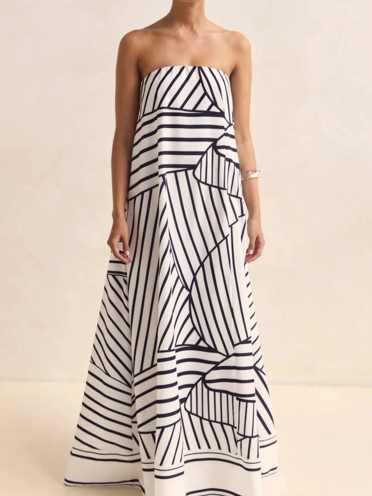 Maxi Dress Smocked Strapless Printed Off-The-Shoulder