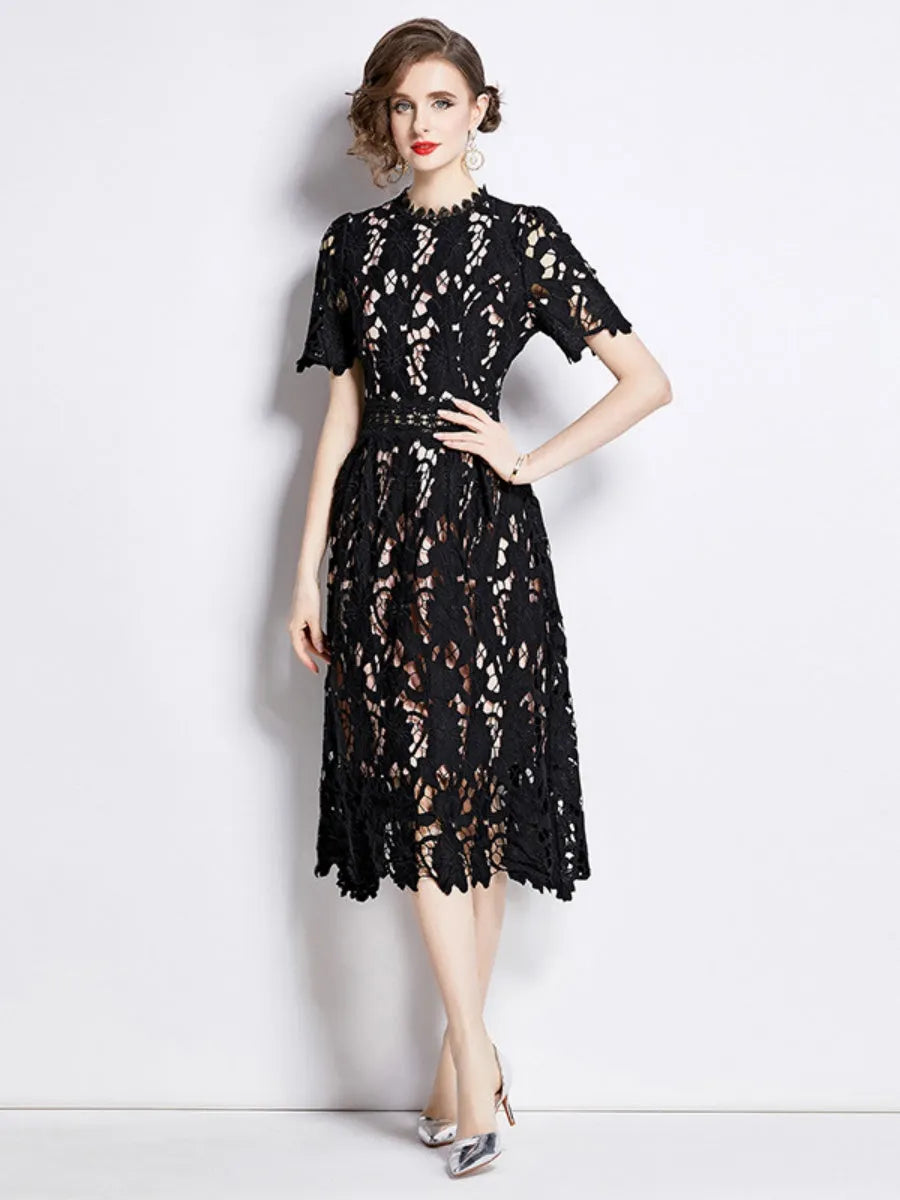 Water-soluble Lace Short-sleeved Slim-fit Midi Dress