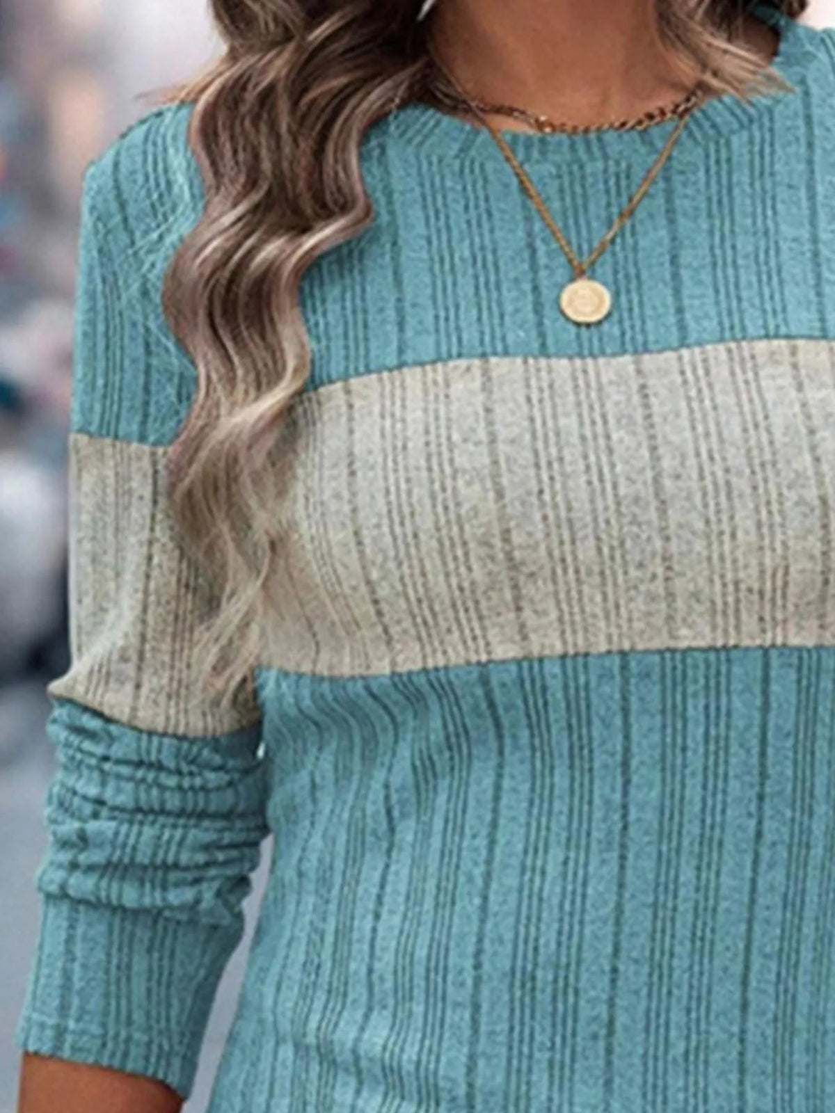 Color Block Round Neck Sweater for Women