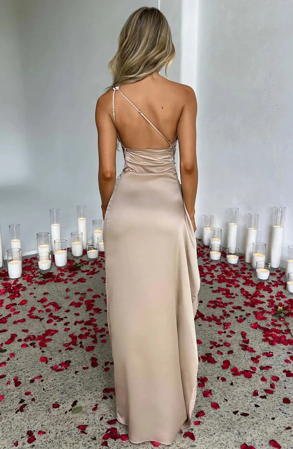 Elegant Satin One-Shoulder Maxi Evening Dress with High Slit