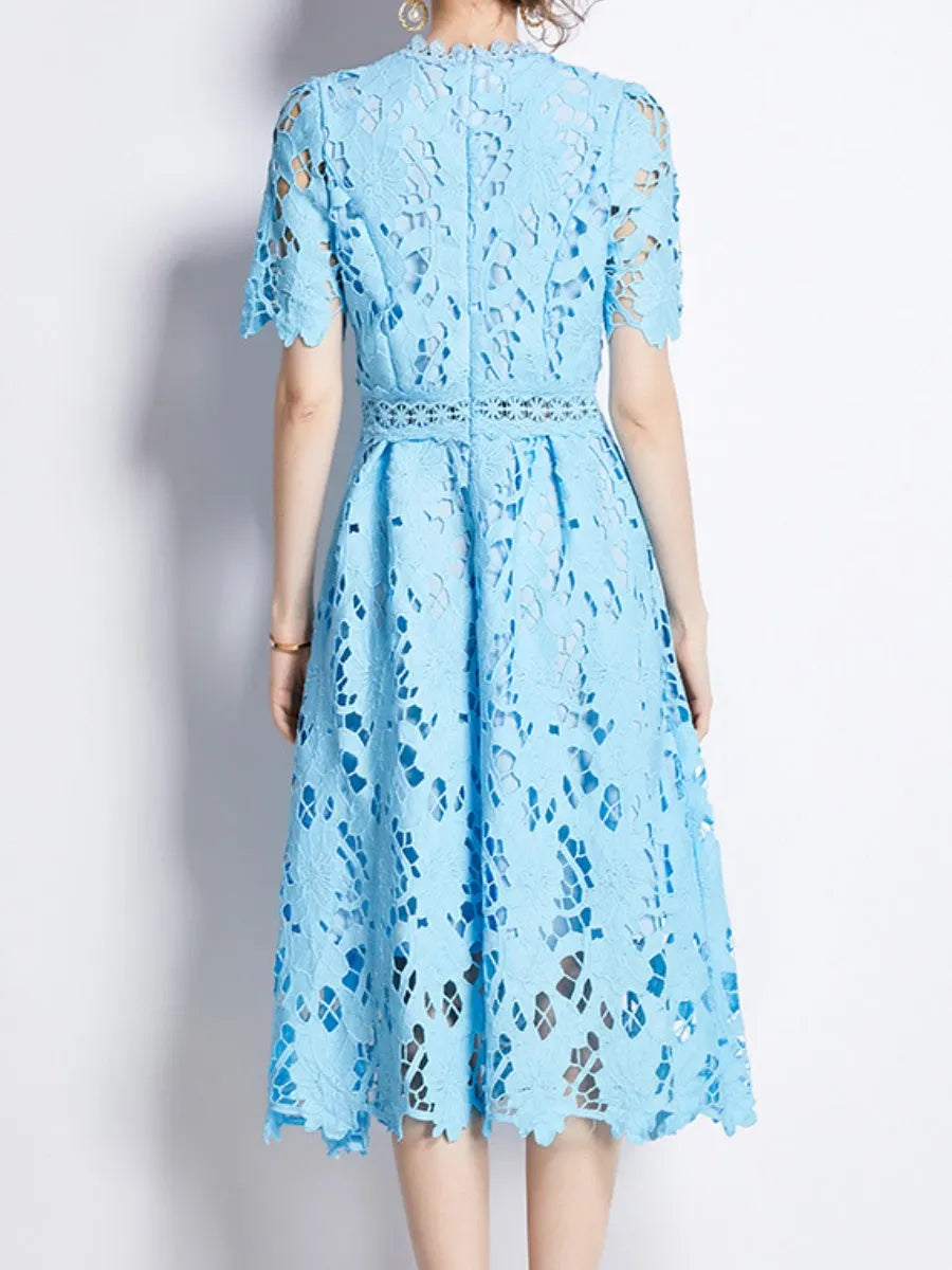 Water-soluble Lace Short-sleeved Slim-fit Midi Dress