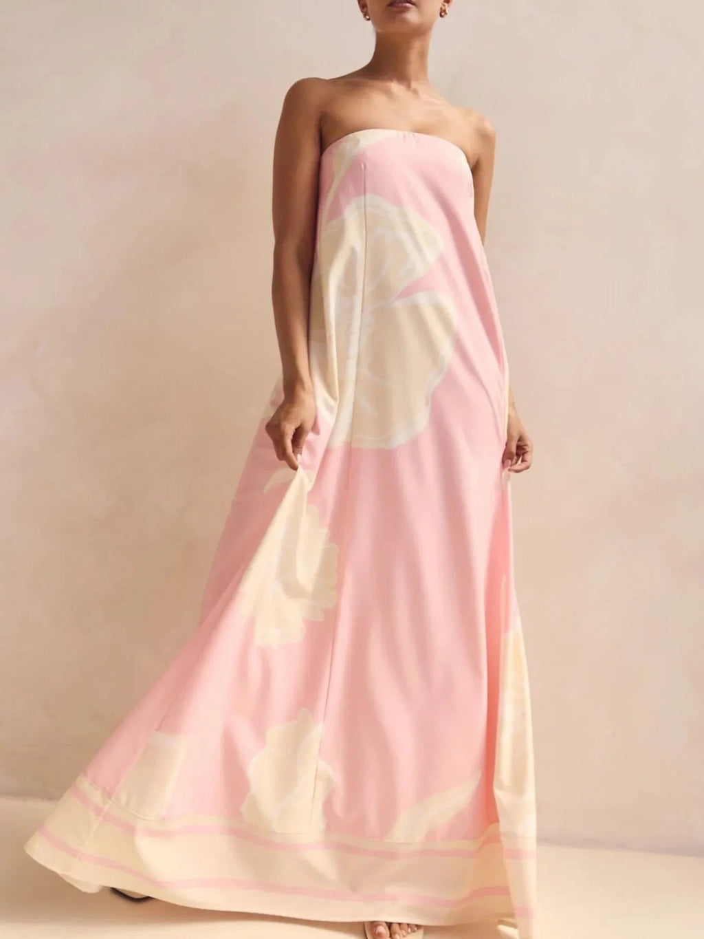 Maxi Dress Smocked Strapless Printed Off-The-Shoulder