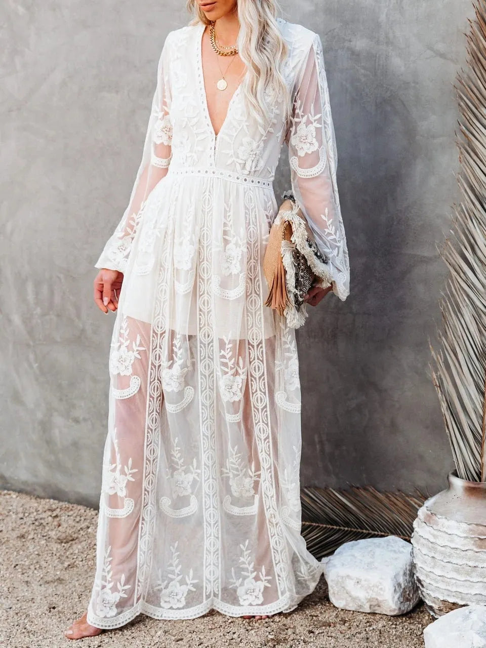 Lace Long-sleeved V-neck Solid Color Chiffon Long Dress