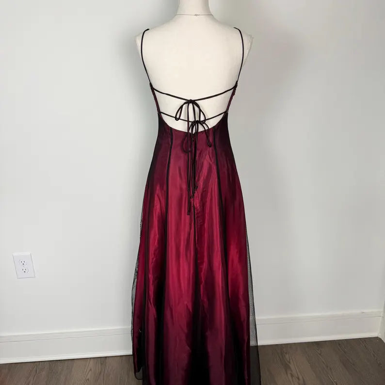 Burgundy Spaetti Straps Exquisite Beaded Long Tulle Ball Gown Evening Dress prom dress